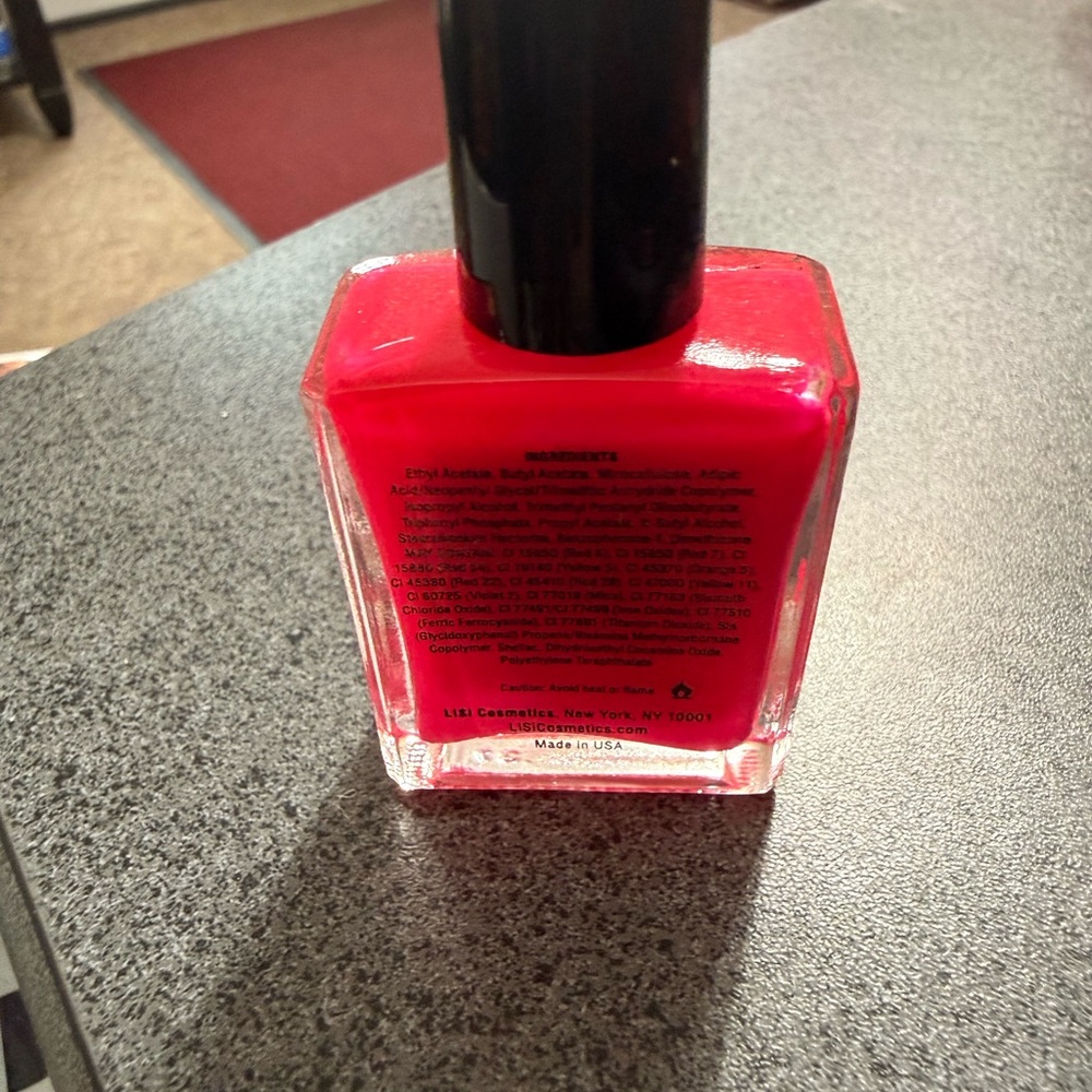 Lisi Bright Pink Nail Lacquer - Picture 5 of 7